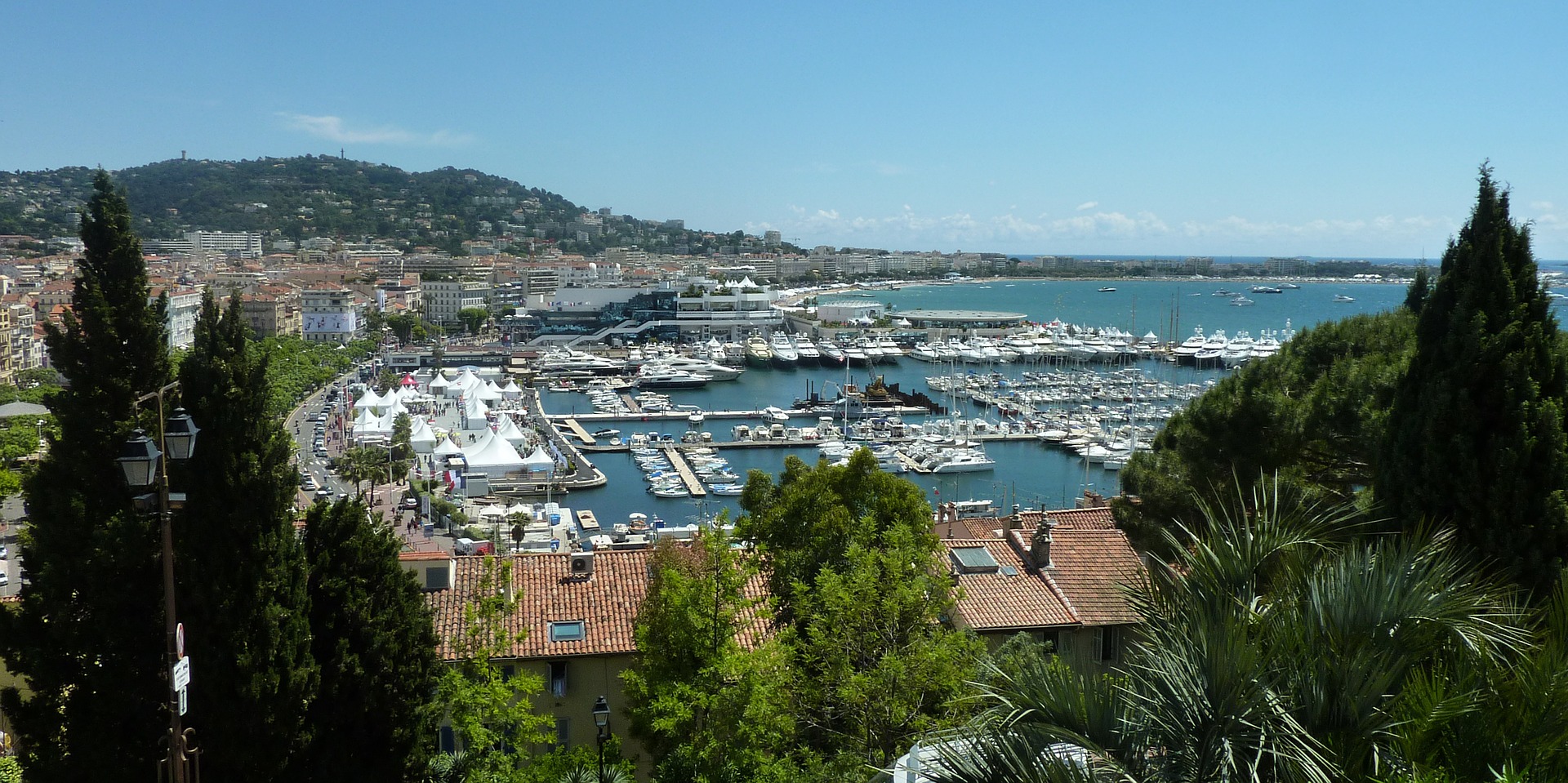 ville de Cannes et son port