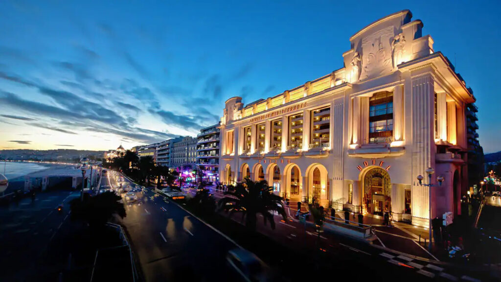 Le palais de la Méditerranée